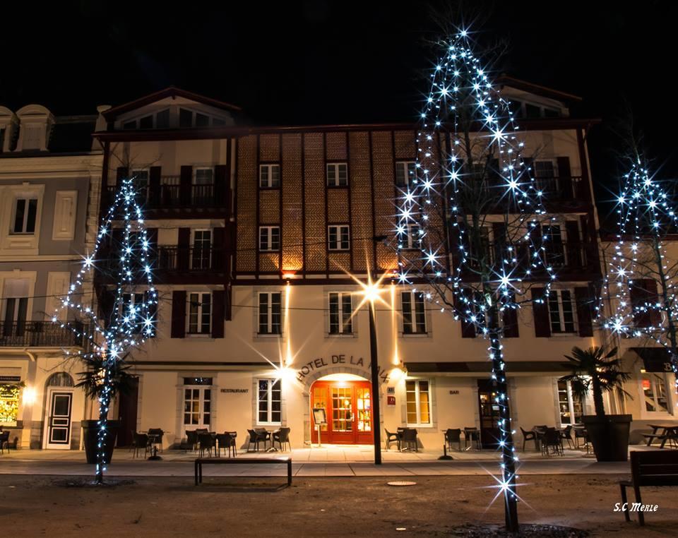 Hotel-Restaurant De La Paix Saint-Palais  Luaran gambar
